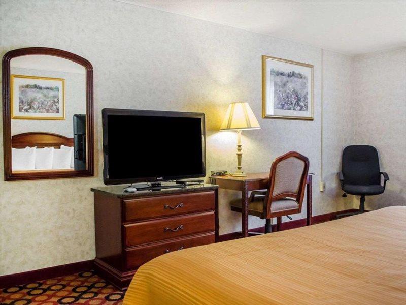 Quality Inn Enola - Harrisburg Zewnętrze zdjęcie