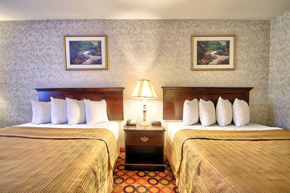 Quality Inn Enola - Harrisburg Zewnętrze zdjęcie